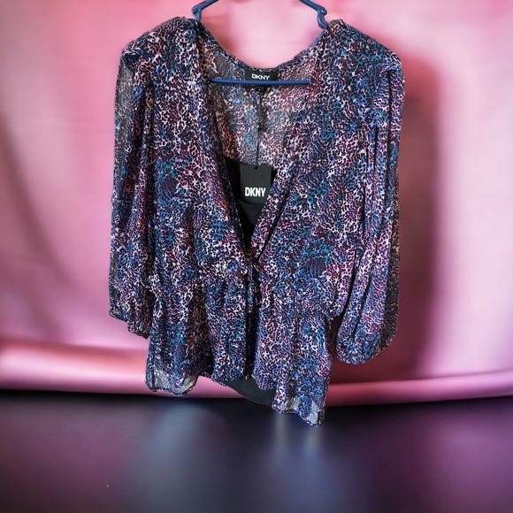NWT DKNY Womens  Printed Geometric Long sleeve Blouse Shirt Top small Purple - Picture 1 of 3